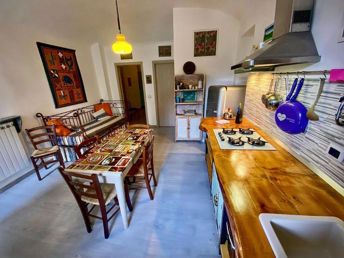 Appartamento in tranquillo borgo vicino al centro Torino Esterno foto